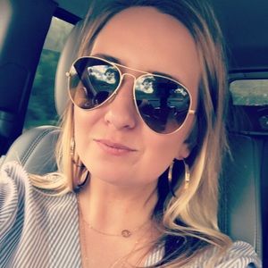 Meet your Posher, Nikki